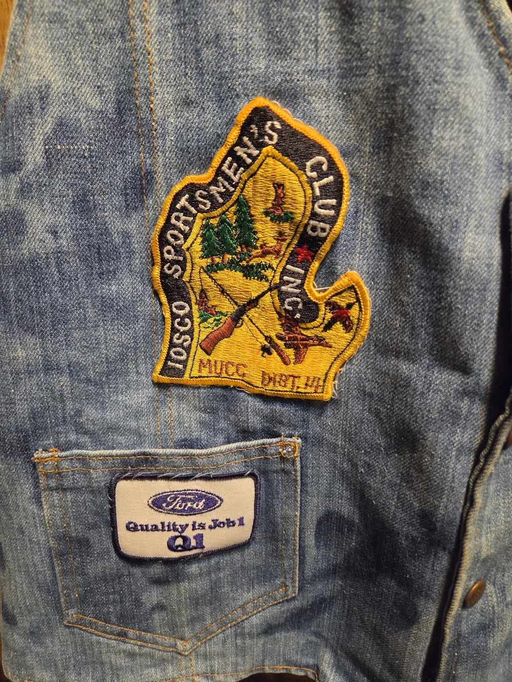 Vintage 70s Denim Vest With 11 Patches Masons Outdoor Hunting Fishing Large